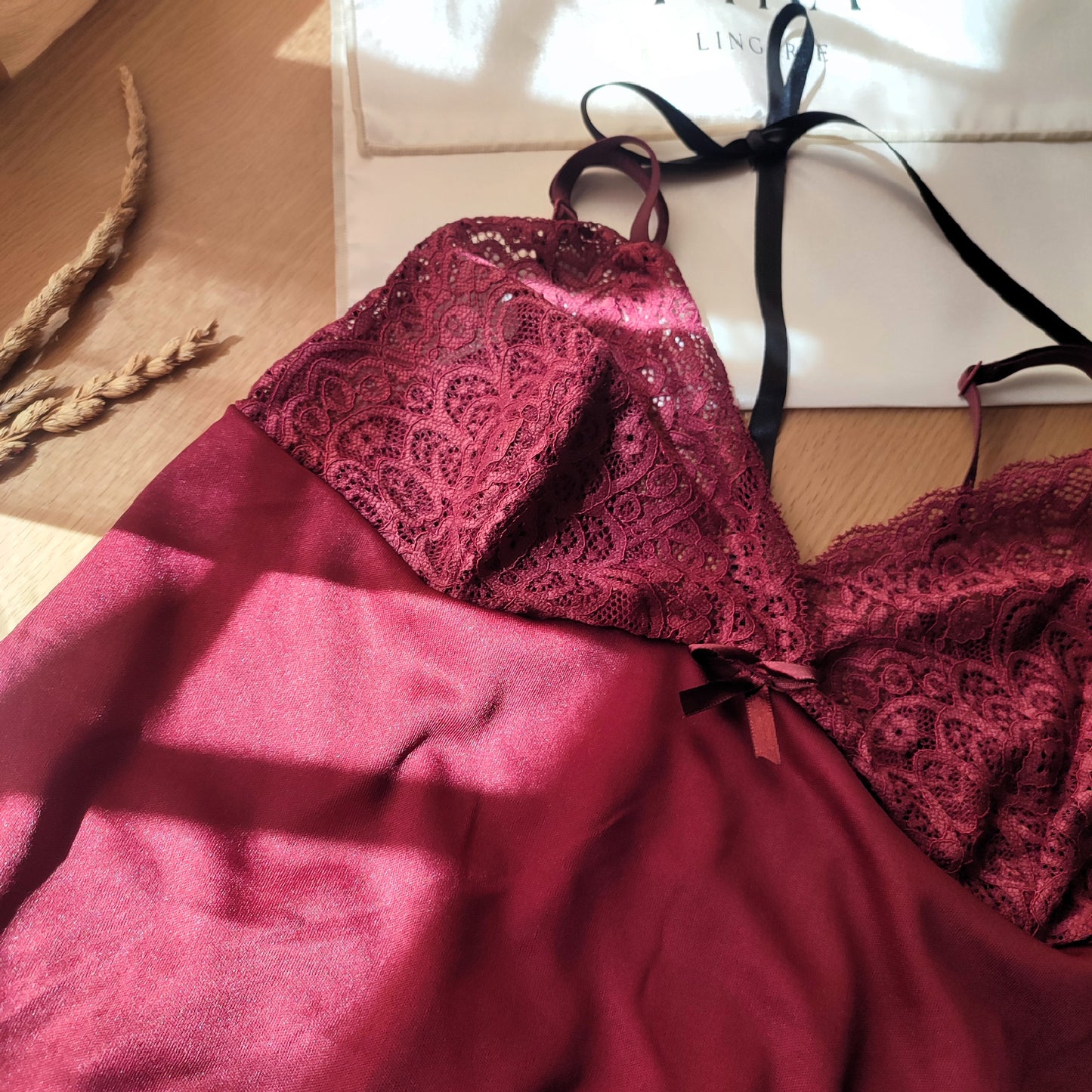 Elena Night Set - Red