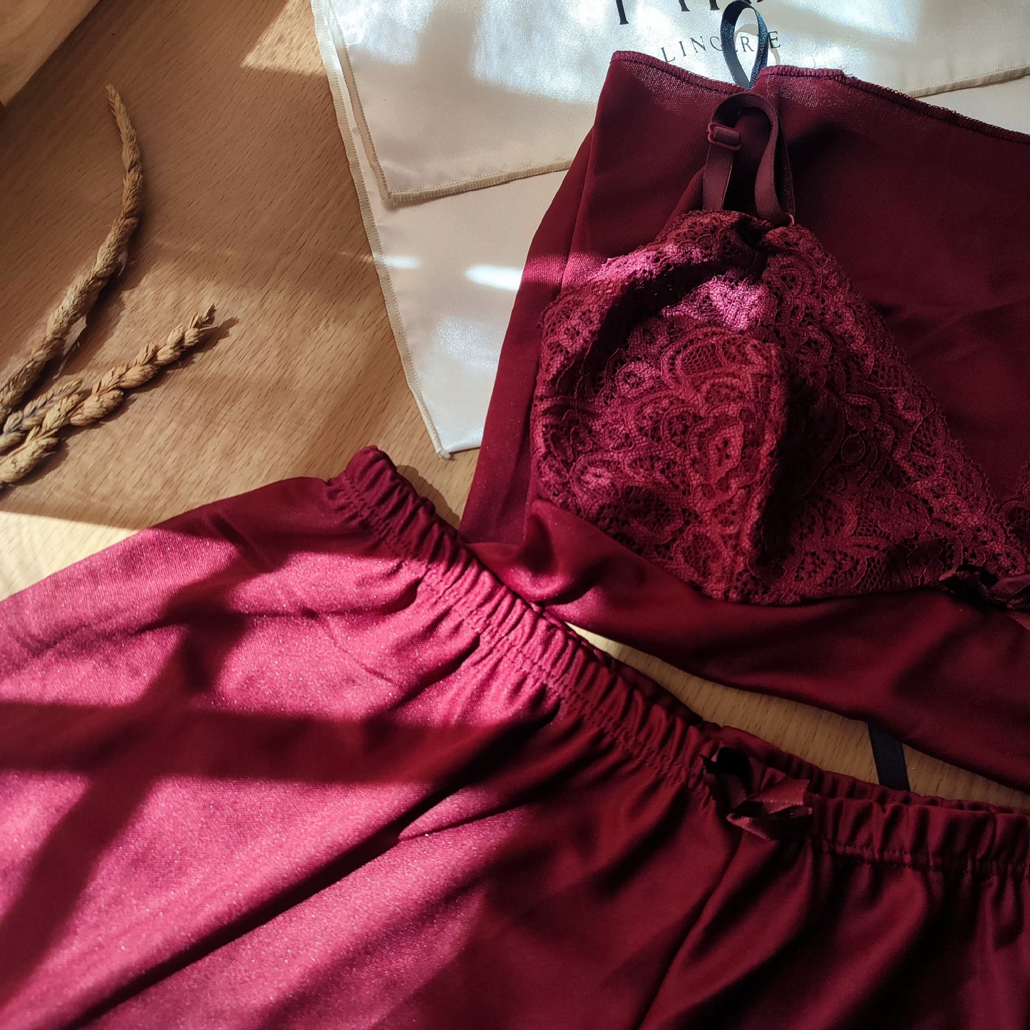 Elena Night Set - Red